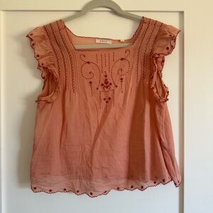 Doen Lightweight and breezy top